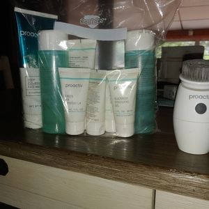 Proactive face wash set